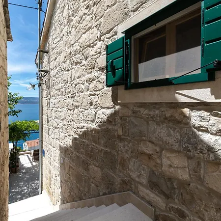 Villa Lucija *